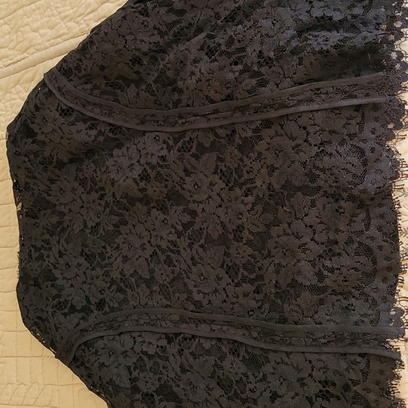 Kate Hill Fancy, Sophisticated Lace Top. Size 16. Wedding. Cocktail. Party. - Picture 12 of 12